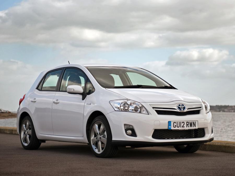  Toyota Auris HSD 2010 года  (UK) (фото 7 из 29)